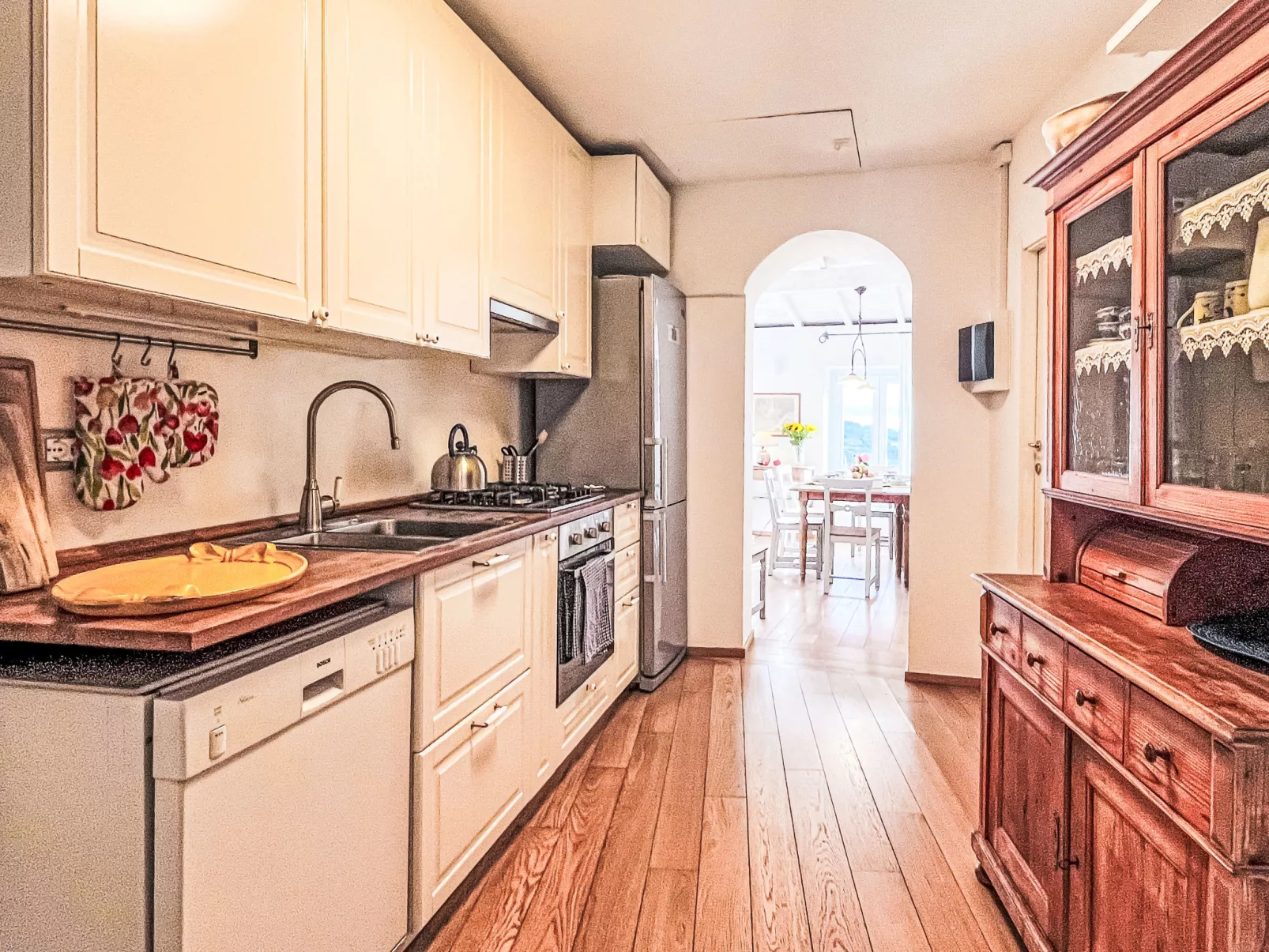 Bellissimi (DOL280)-Inside