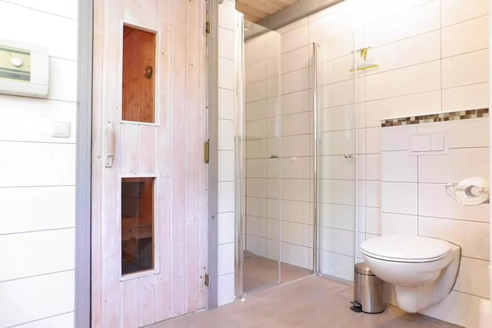 FH Wildgans Comfort mit Sauna & Kaminofen 81 qm 74-Salle de bain