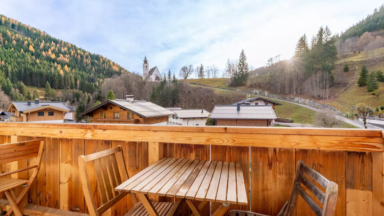 Leni Top 6-Terrace balcony