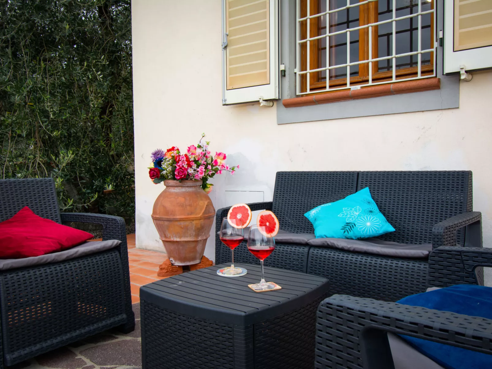 Villa Malula-Outside