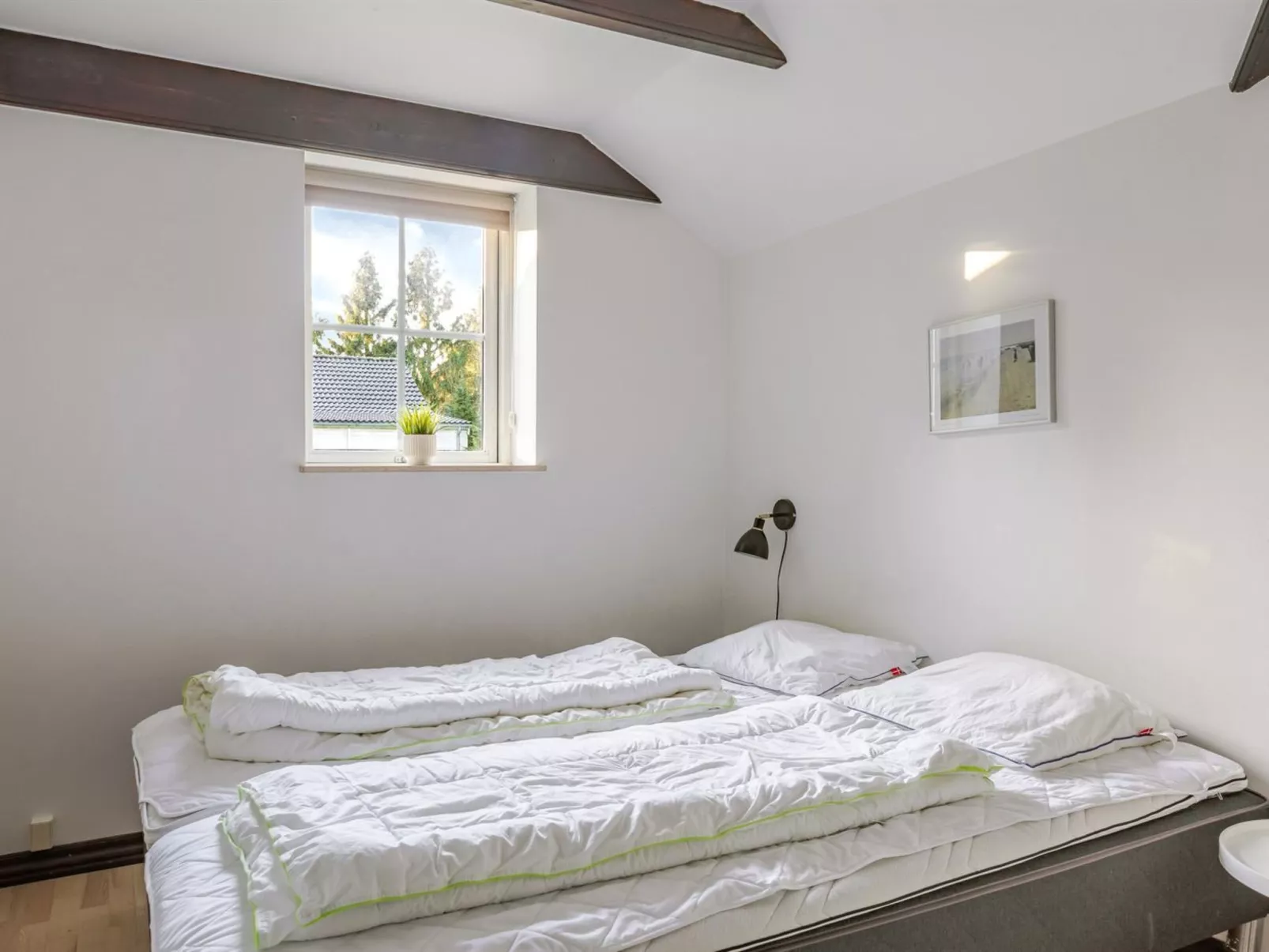 "Ørger" - 30km from the sea-Drinnen