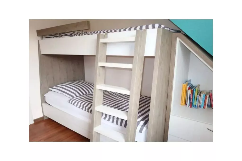 559385-Nicht zugeordnet