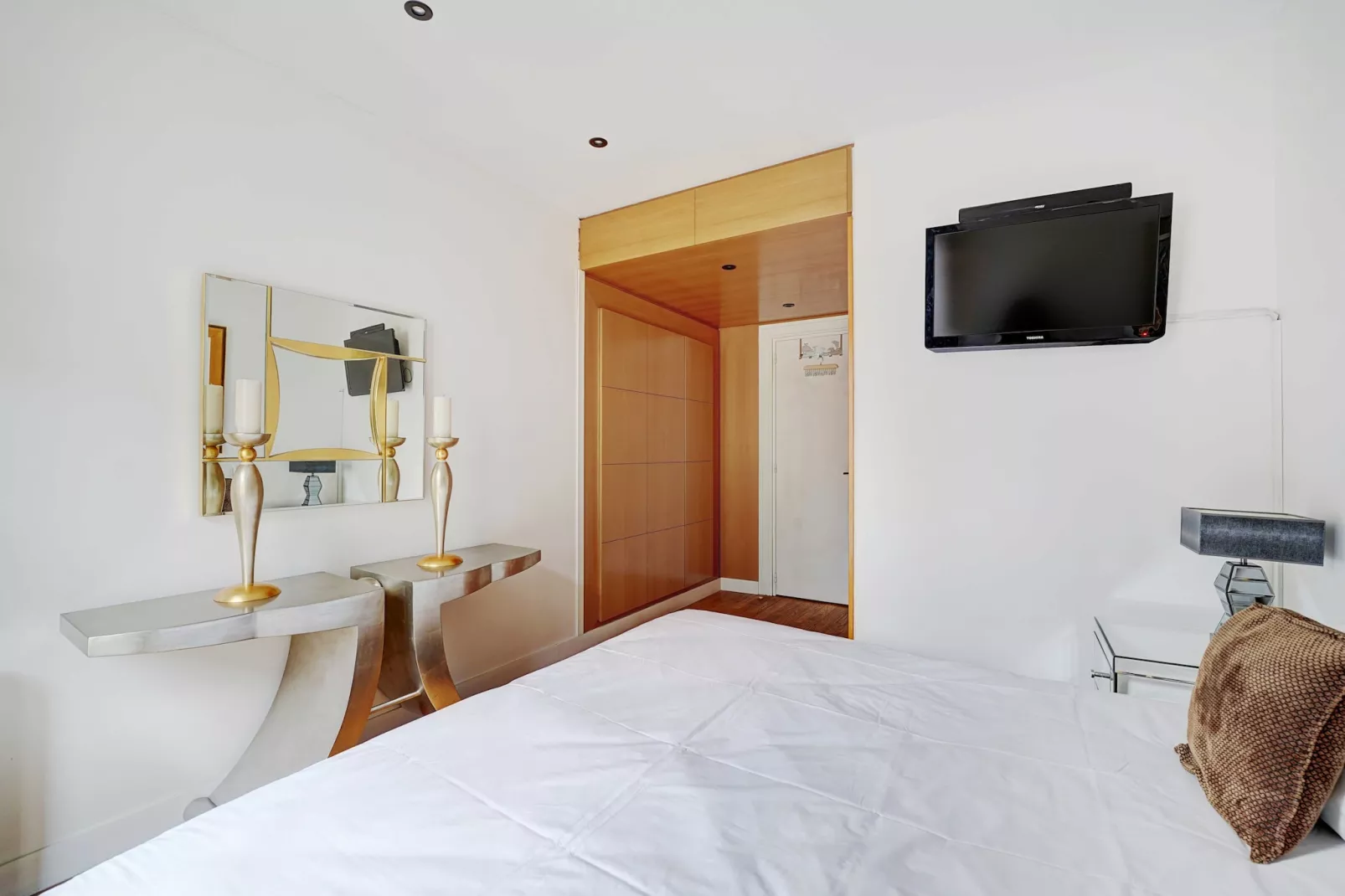 RA-1-LARGILLIERE-M-Non tagué