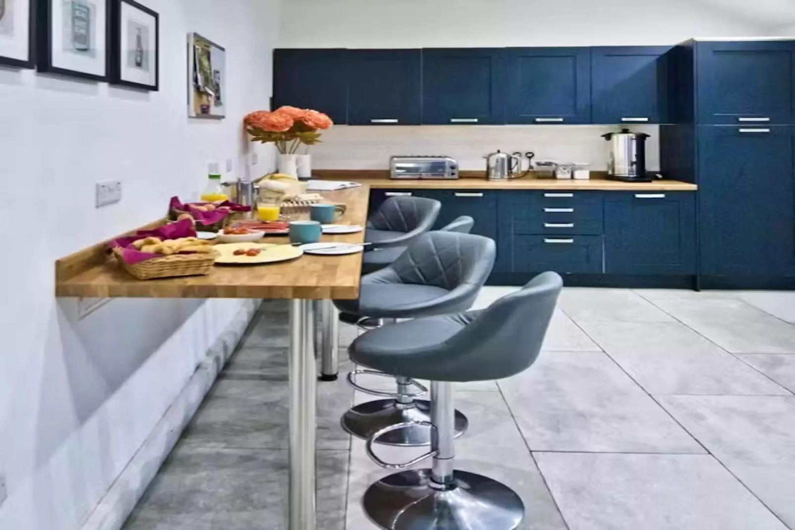 Forest House-Kitchen