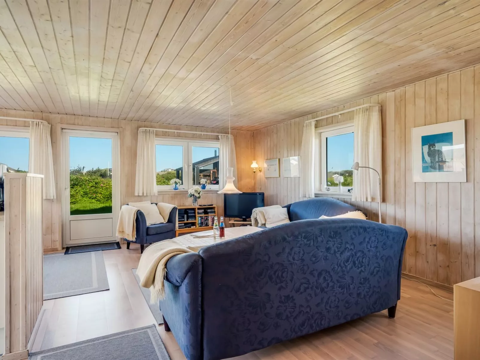 "Loryleimis" - 300m from the sea-Inside