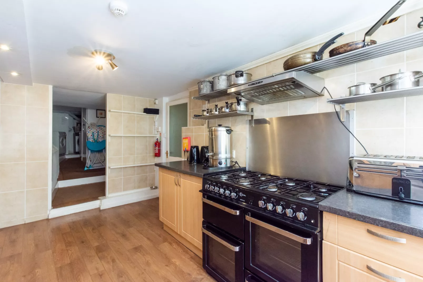 Holly Tree House-Kitchen