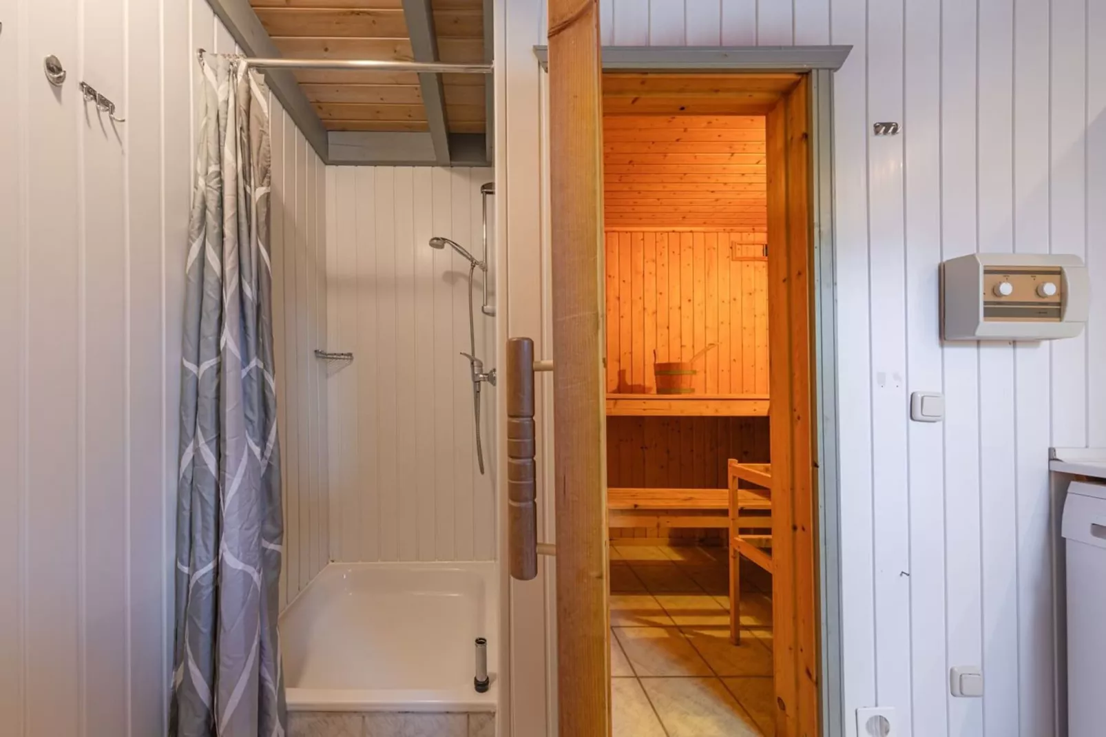 FH Wildgans Comfort Nr54-Badezimmer