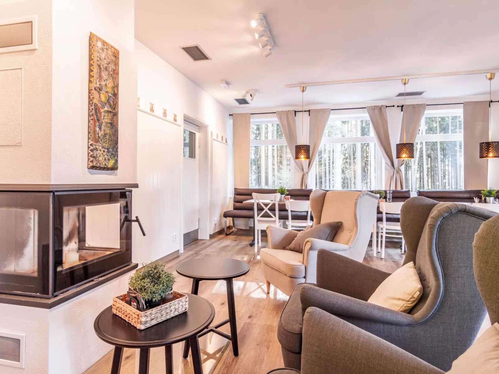 Lakeside Village 39-Dedans