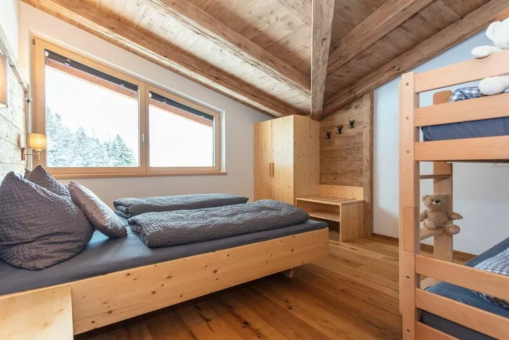 573104-Nicht zugeordnet