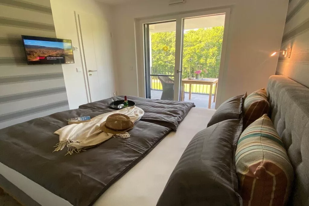 635286-Nicht zugeordnet