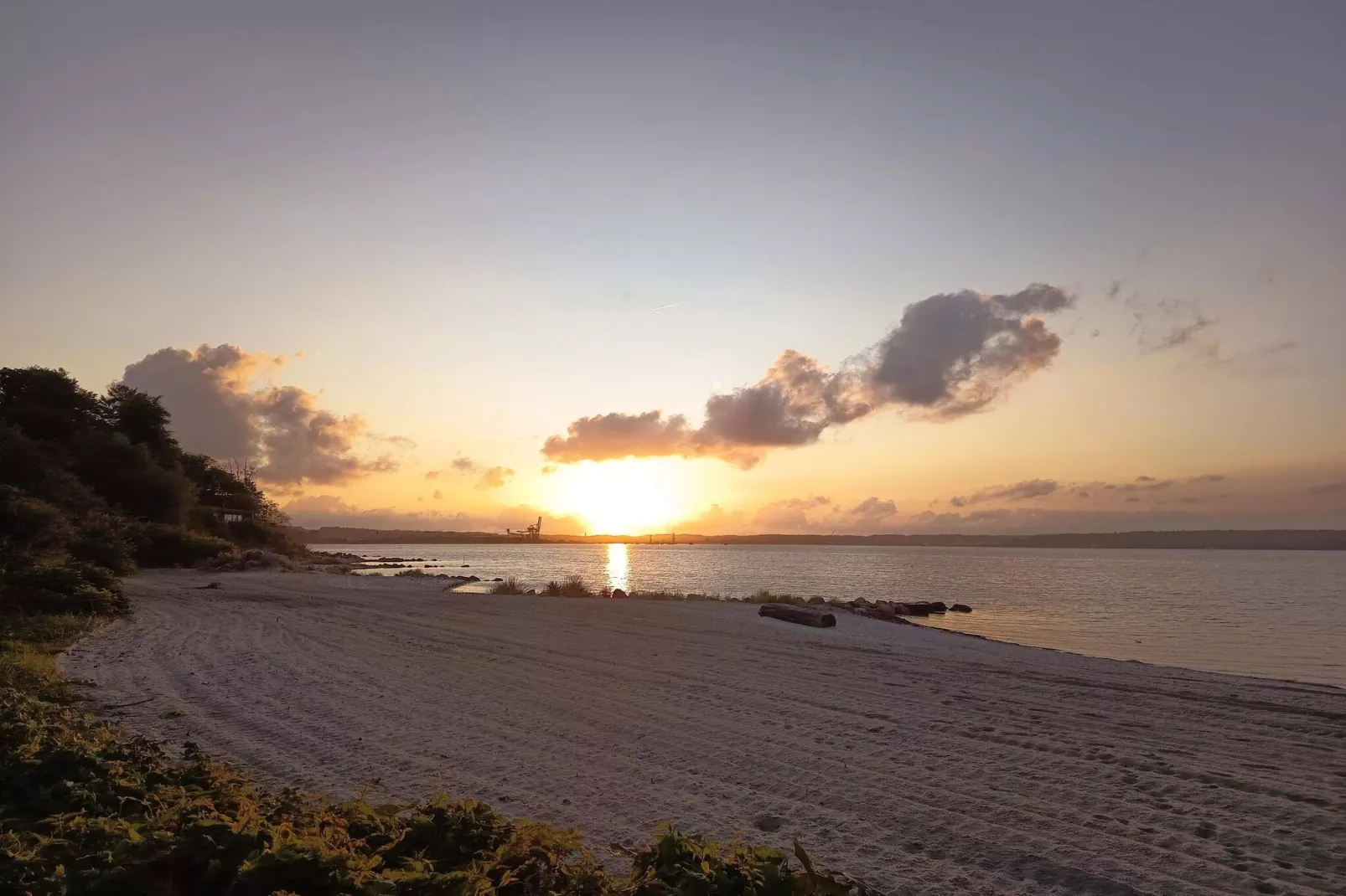 Seaside Charm in Aabenraa - By Traum Ferienwohnungen-Water view