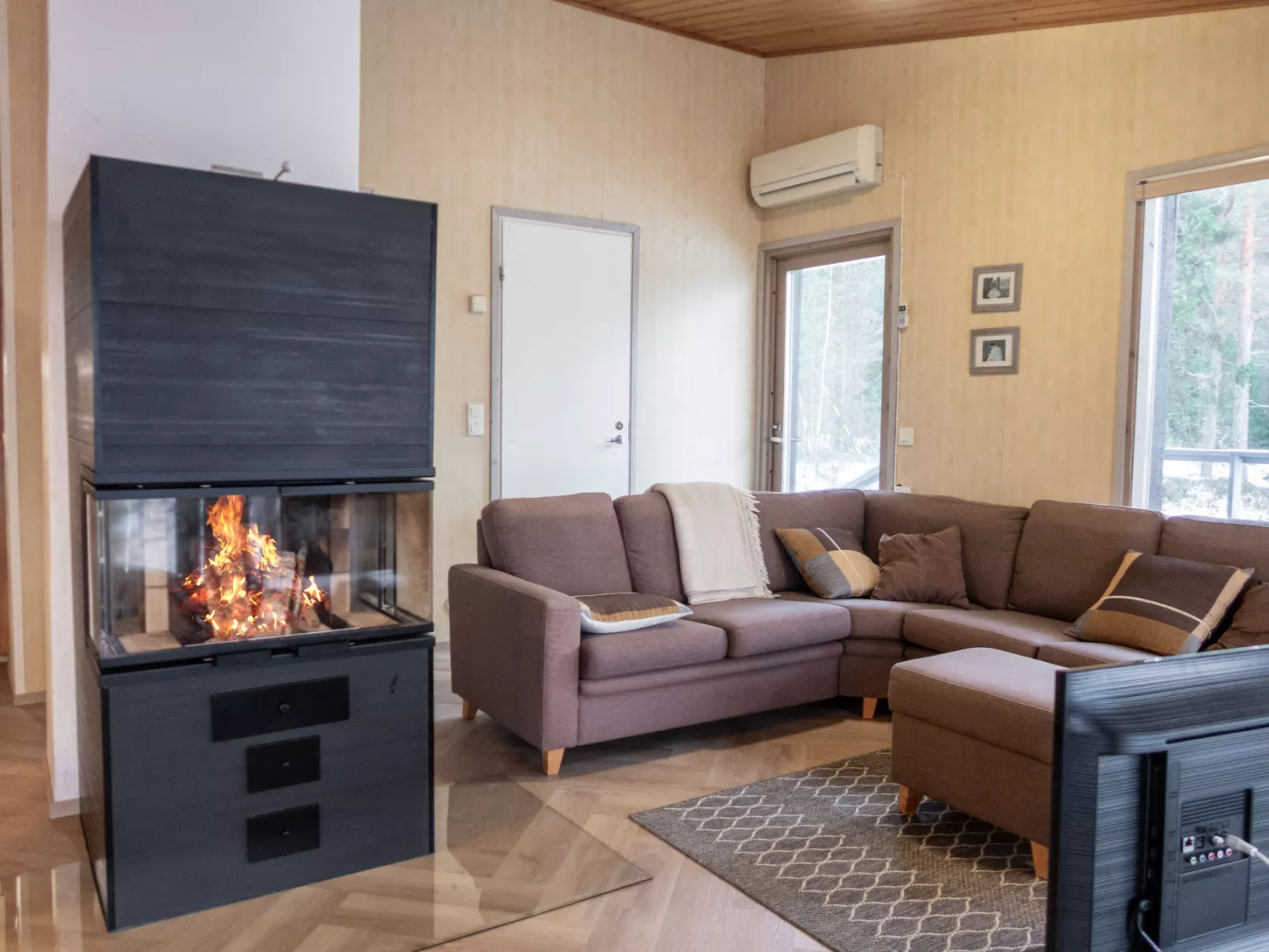 Keskikallio, nuasjärvi-Dedans