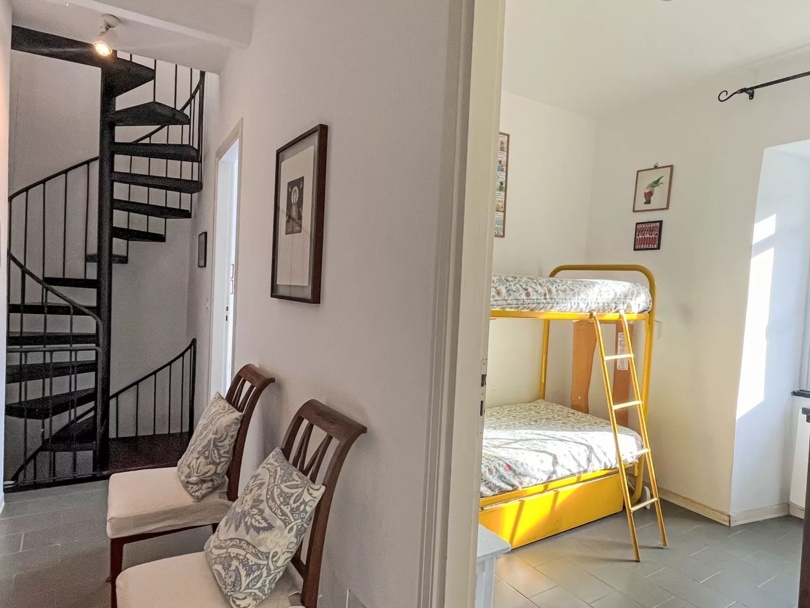 Bellissimi (DOL280)-Inside