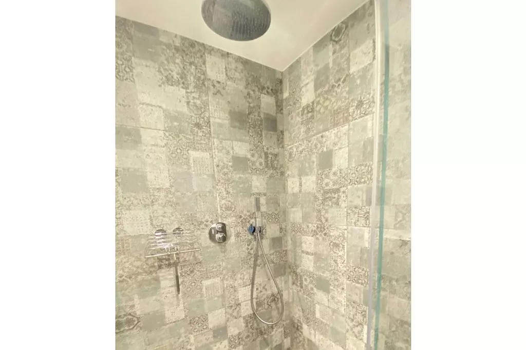 635286-Nicht zugeordnet