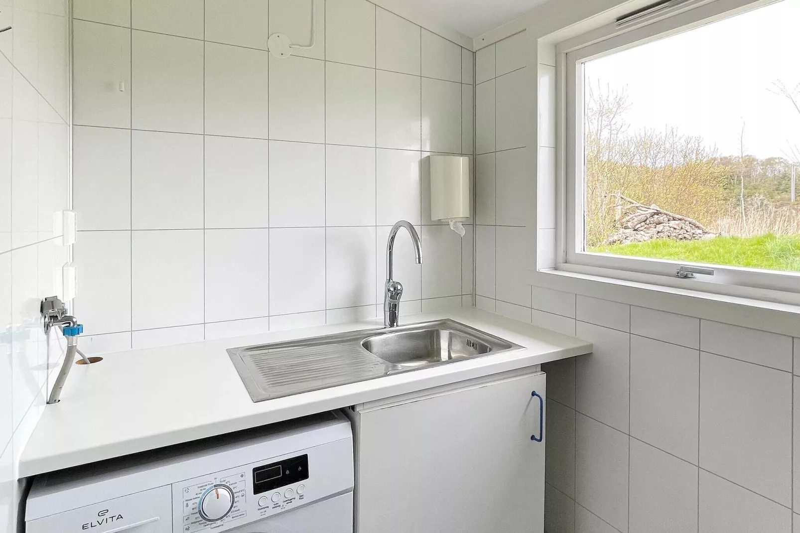 4 person holiday home in Austrheim-Indoor