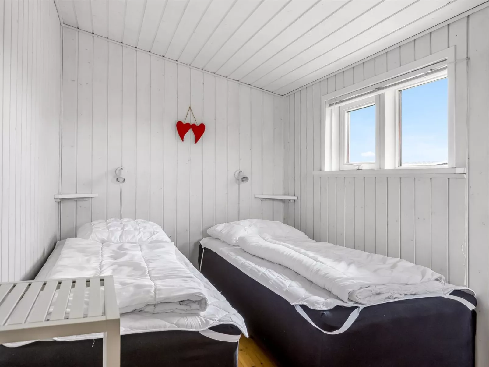 "Mortensen" - 350m from the sea-Dedans