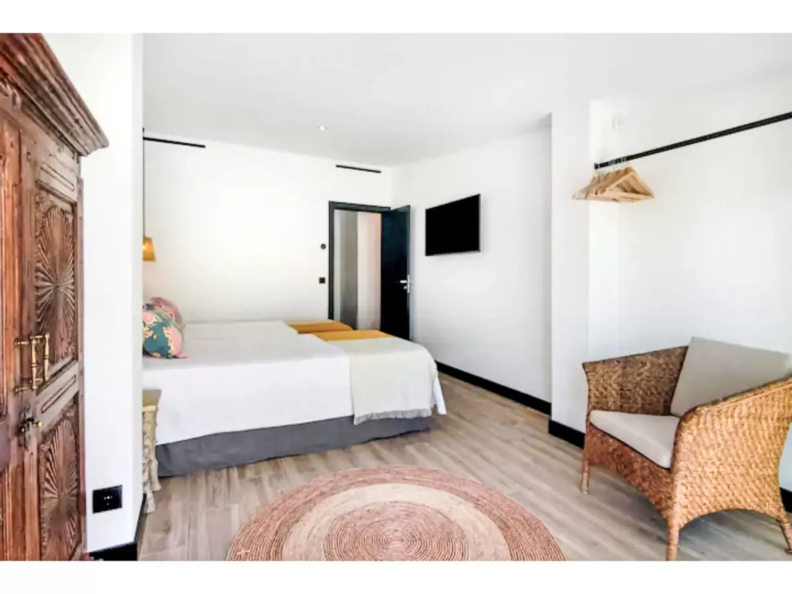 Gina - Sunny Way-Drinnen