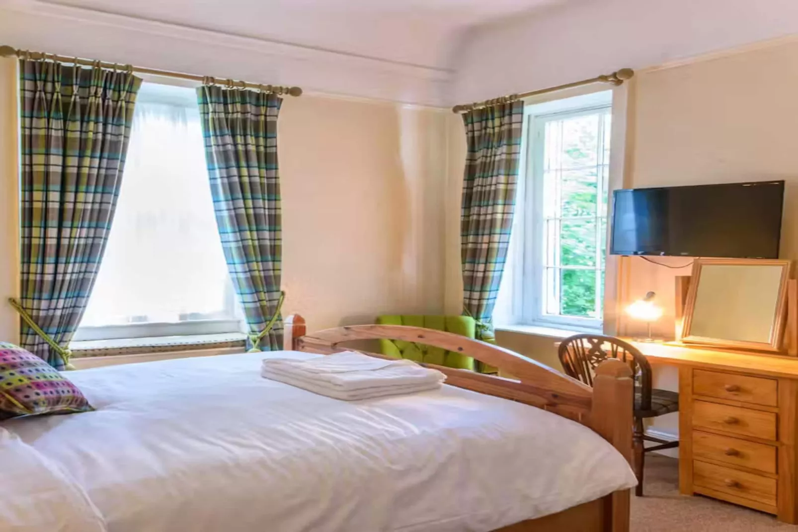 Forest House-Bedroom