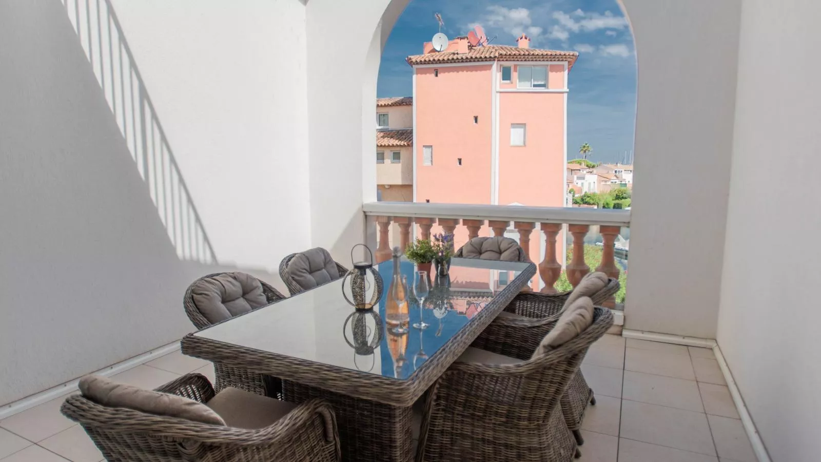 Maison Kiwi-Terrace balcony