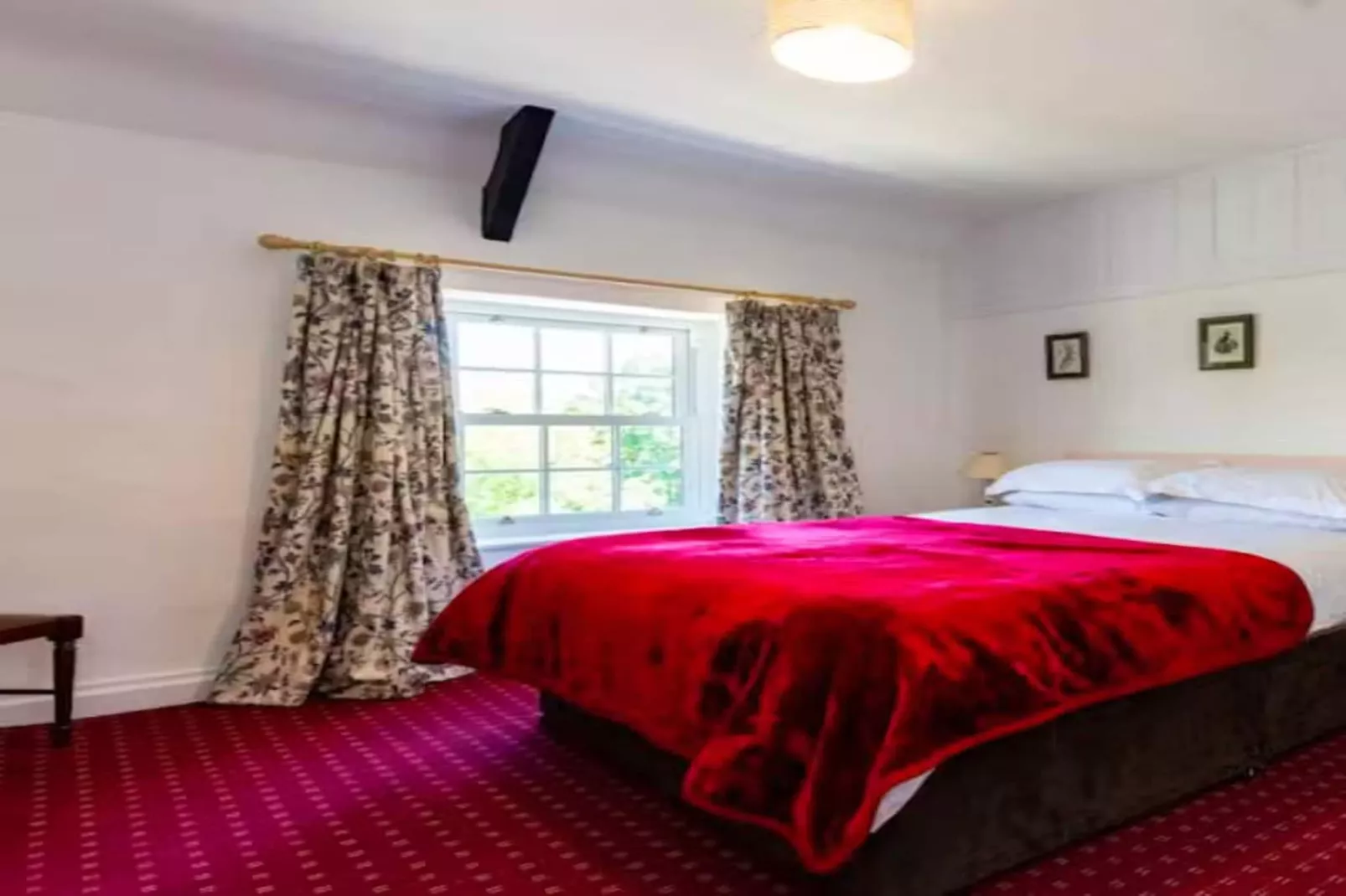 River Wye Lodge-Bedroom