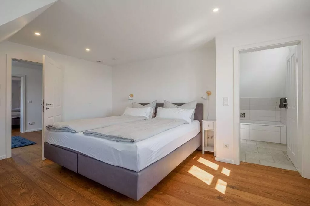 469173-Nicht zugeordnet