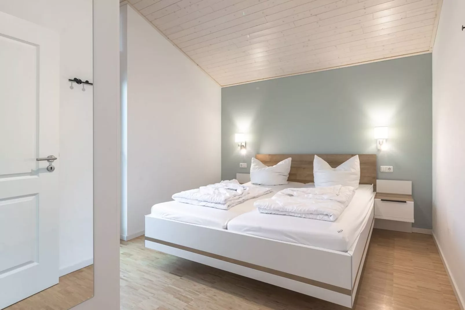 FH Seeschwalbe 330-Schlafzimmer