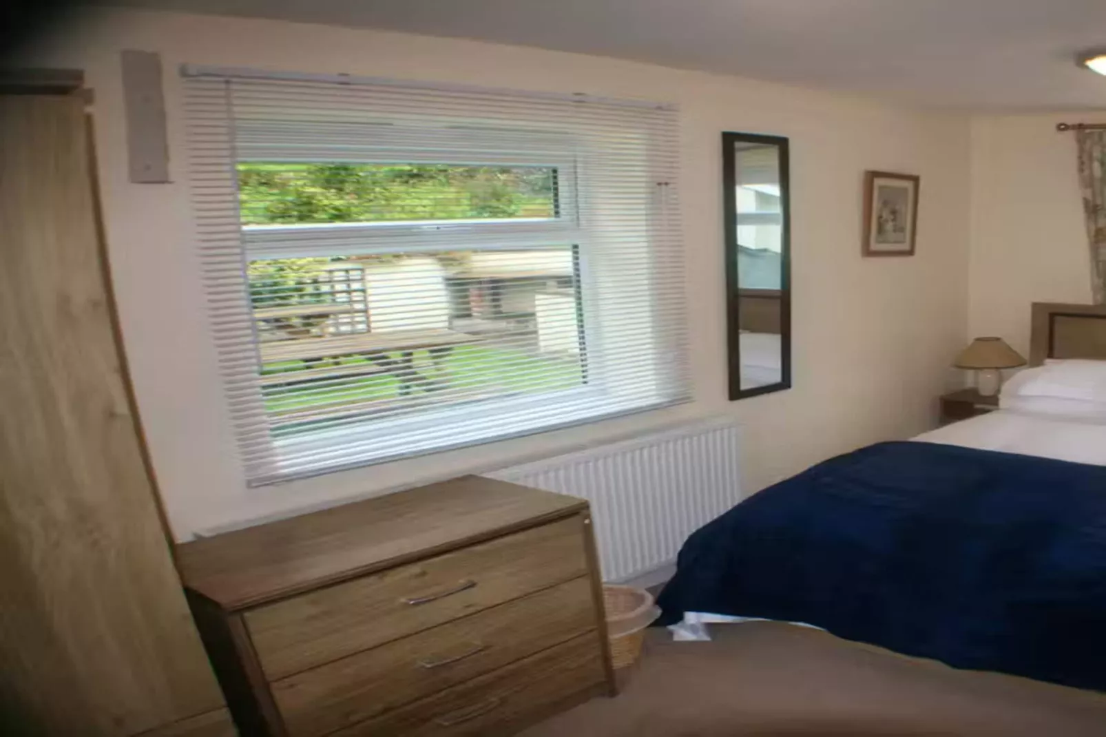 River Wye Lodge-Bedroom