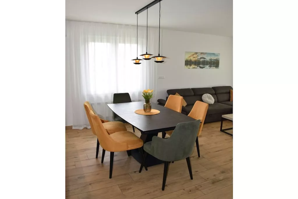 612351-Nicht zugeordnet