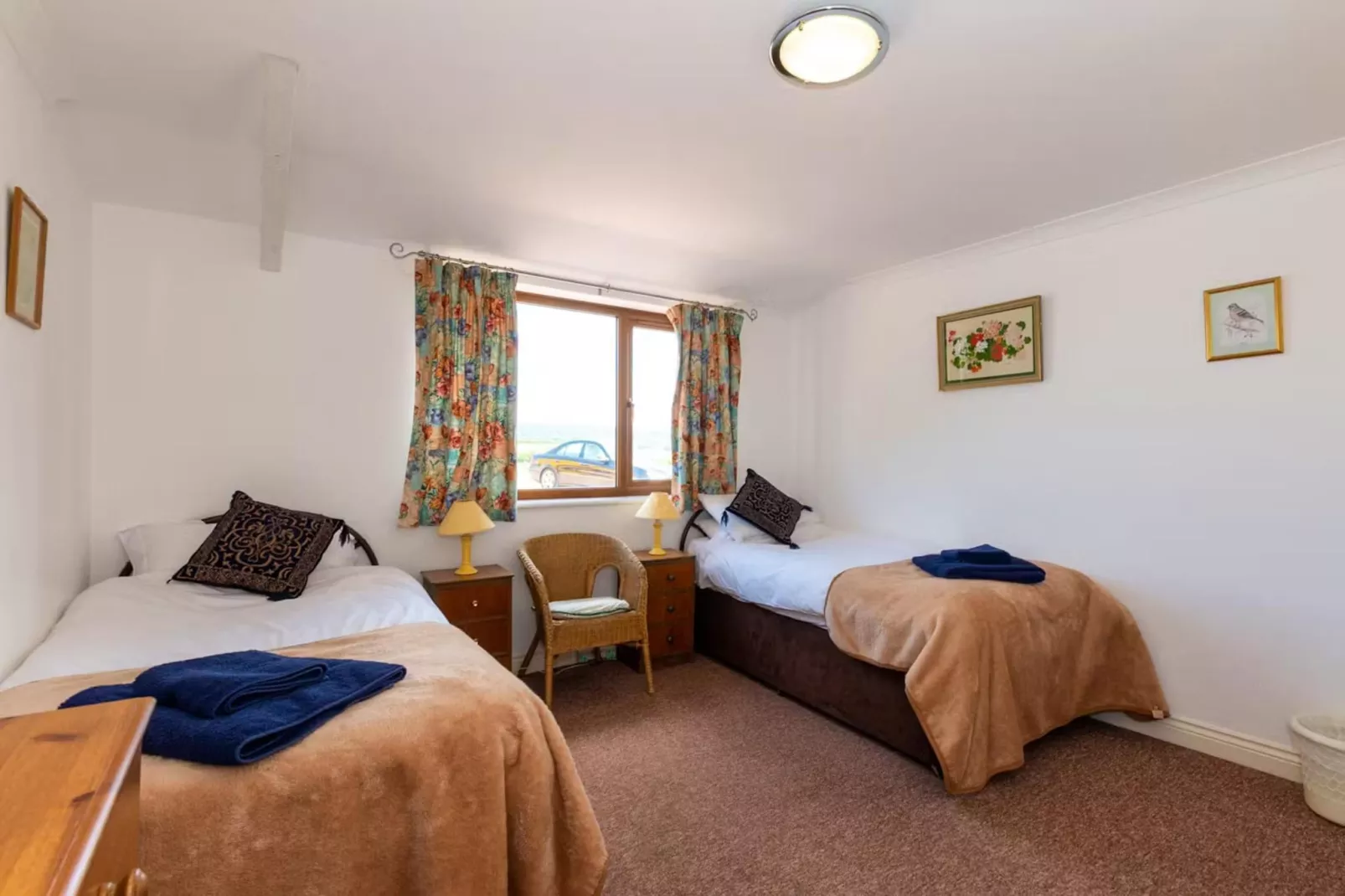 High Cloud Farm & Barn-Bedroom