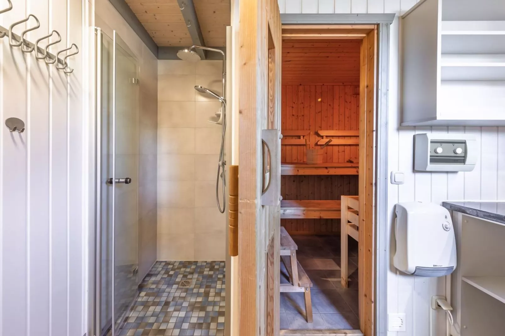 FH Wildgans Comfort mit Sauna & Kaminofen 81 qm 156-Wellness