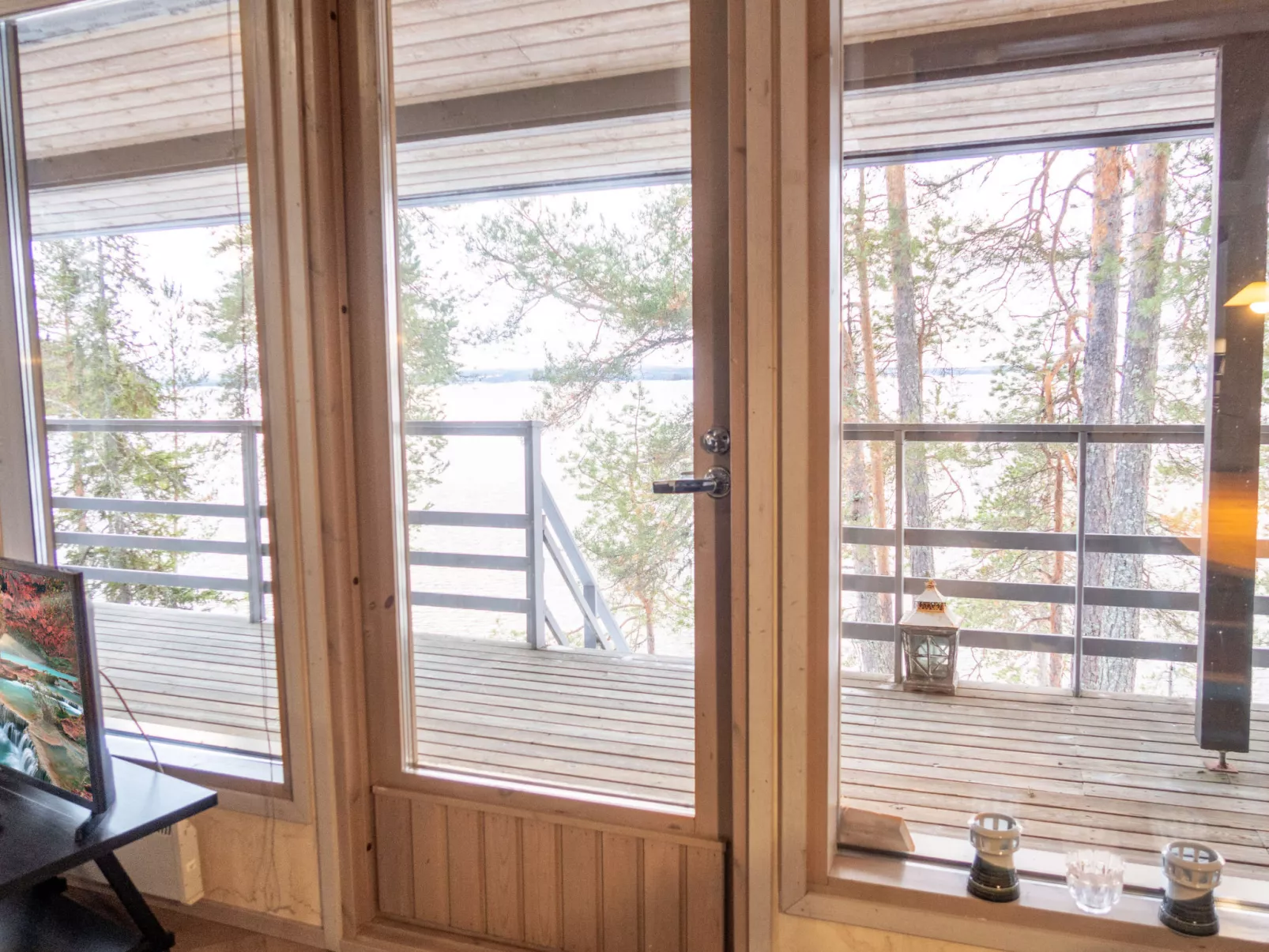 Keskikallio, nuasjärvi-Dedans