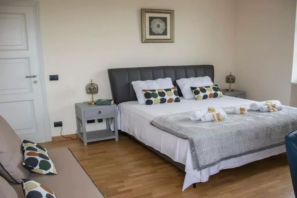 561498-Nicht zugeordnet