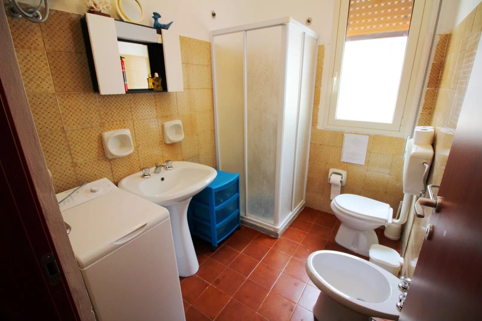 Villa Nuzzo-Bathroom