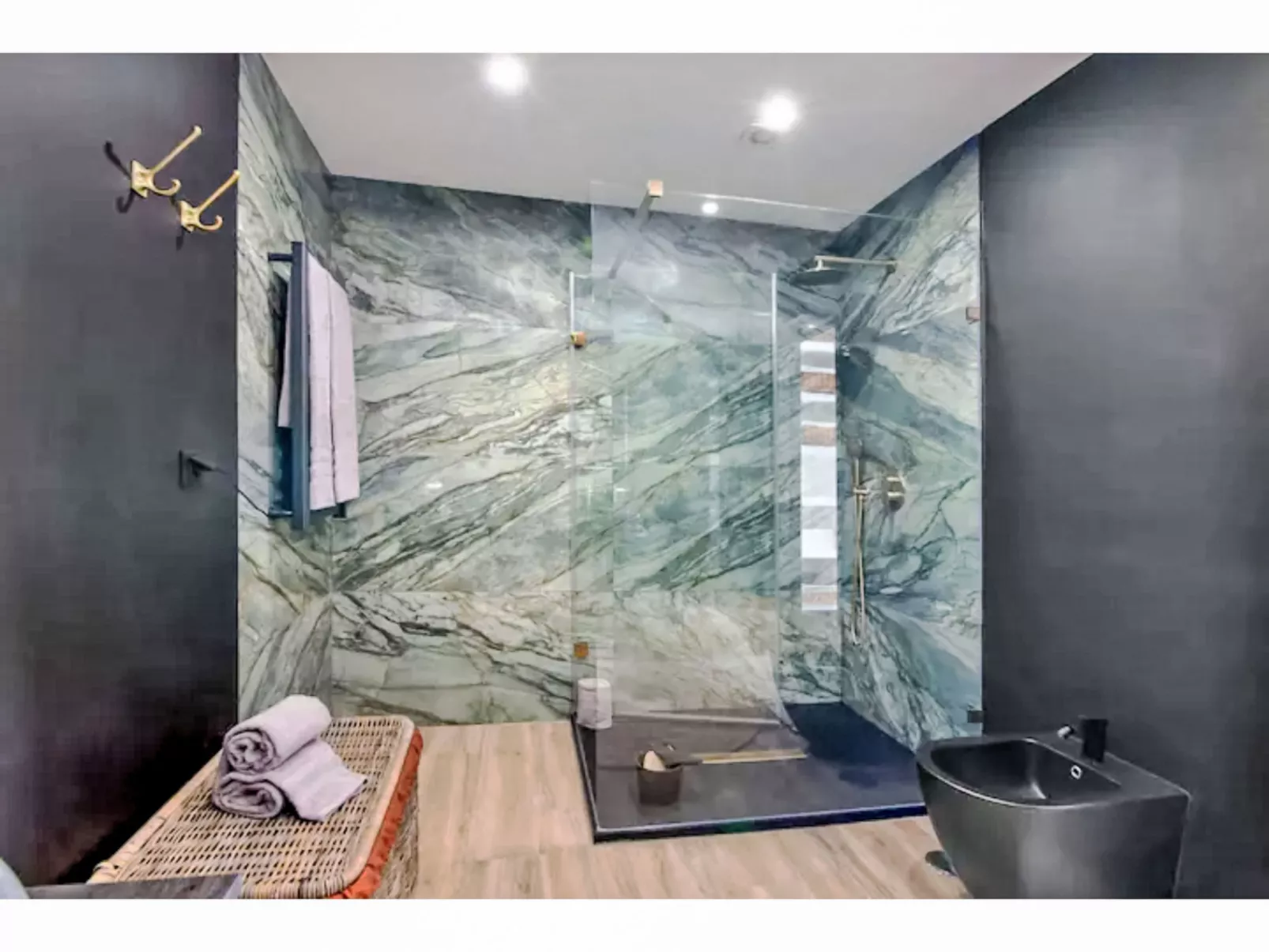 Gina - Sunny Way-Drinnen