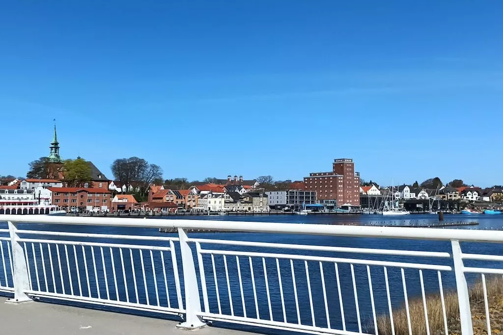 612360-Nicht zugeordnet