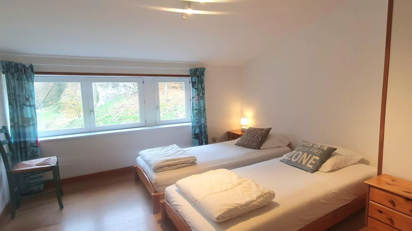 Gite de Montaigle-Chambre