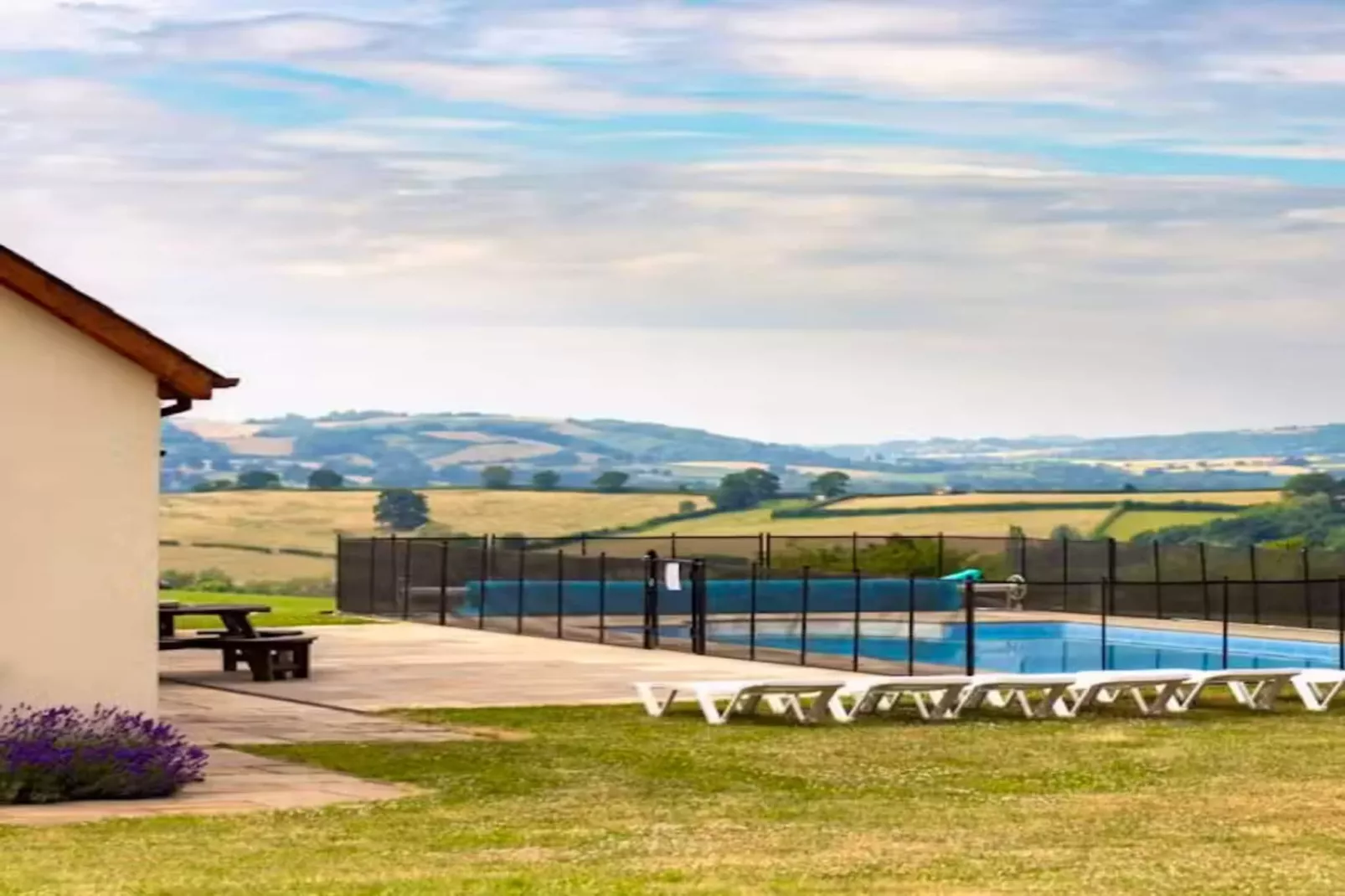 High Cloud Farm & Barn-Gardens in summer