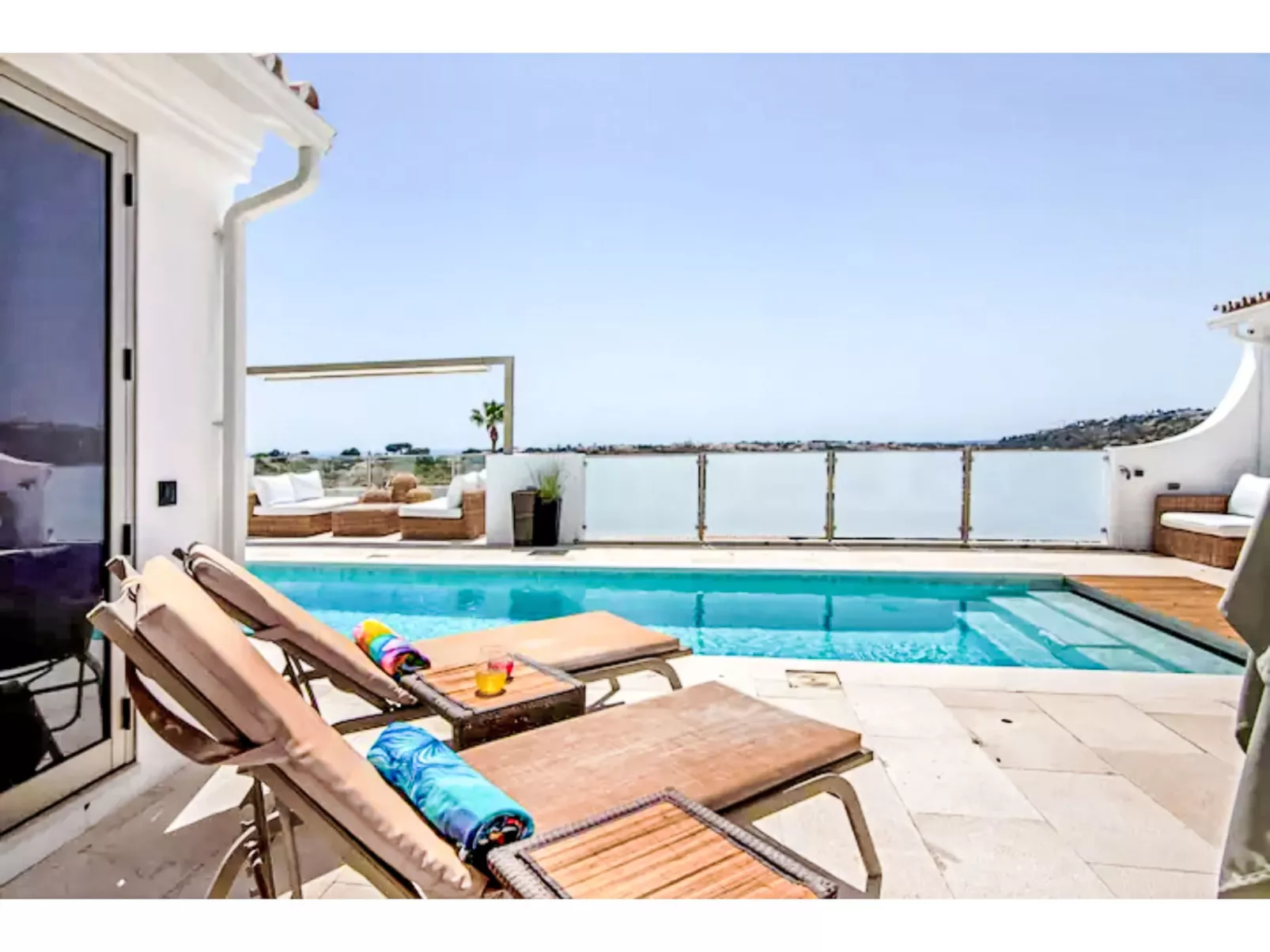 Gina - Sunny Way-Drinnen