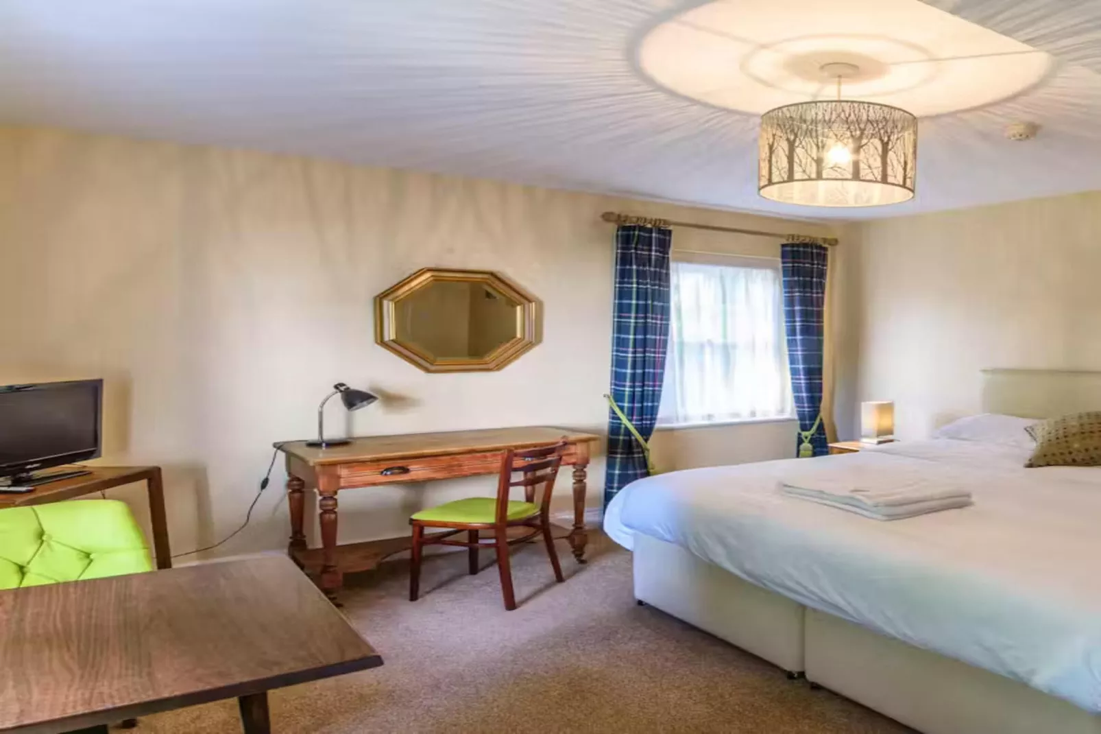 Forest House-Bedroom