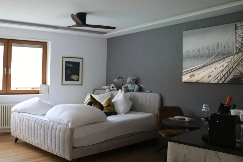 489126-Nicht zugeordnet