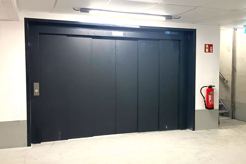 635286-Nicht zugeordnet