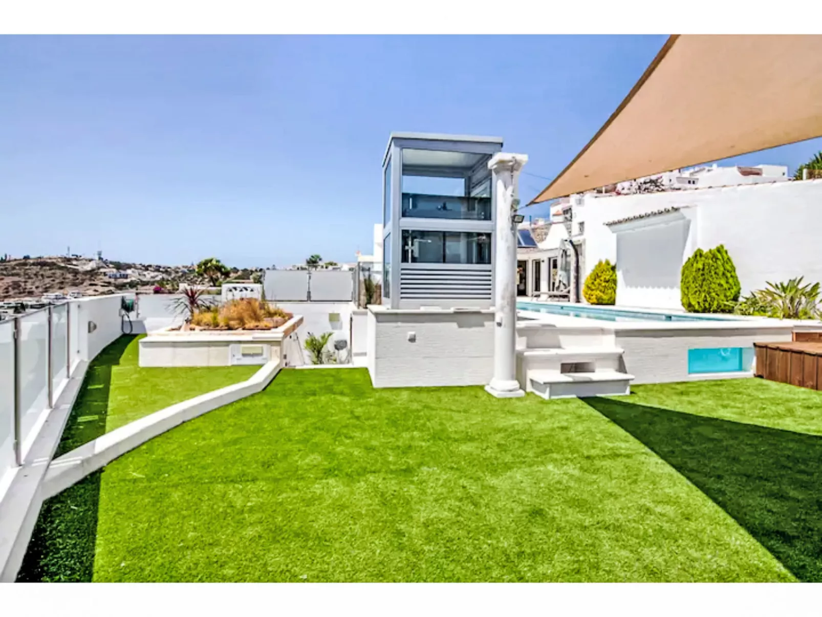 Gina - Sunny Way-Draußen