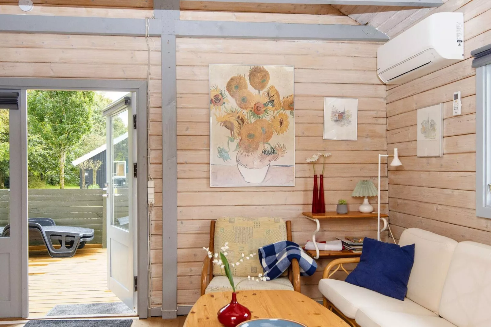 4 person holiday home in Hovborg-By Traum-Indoor