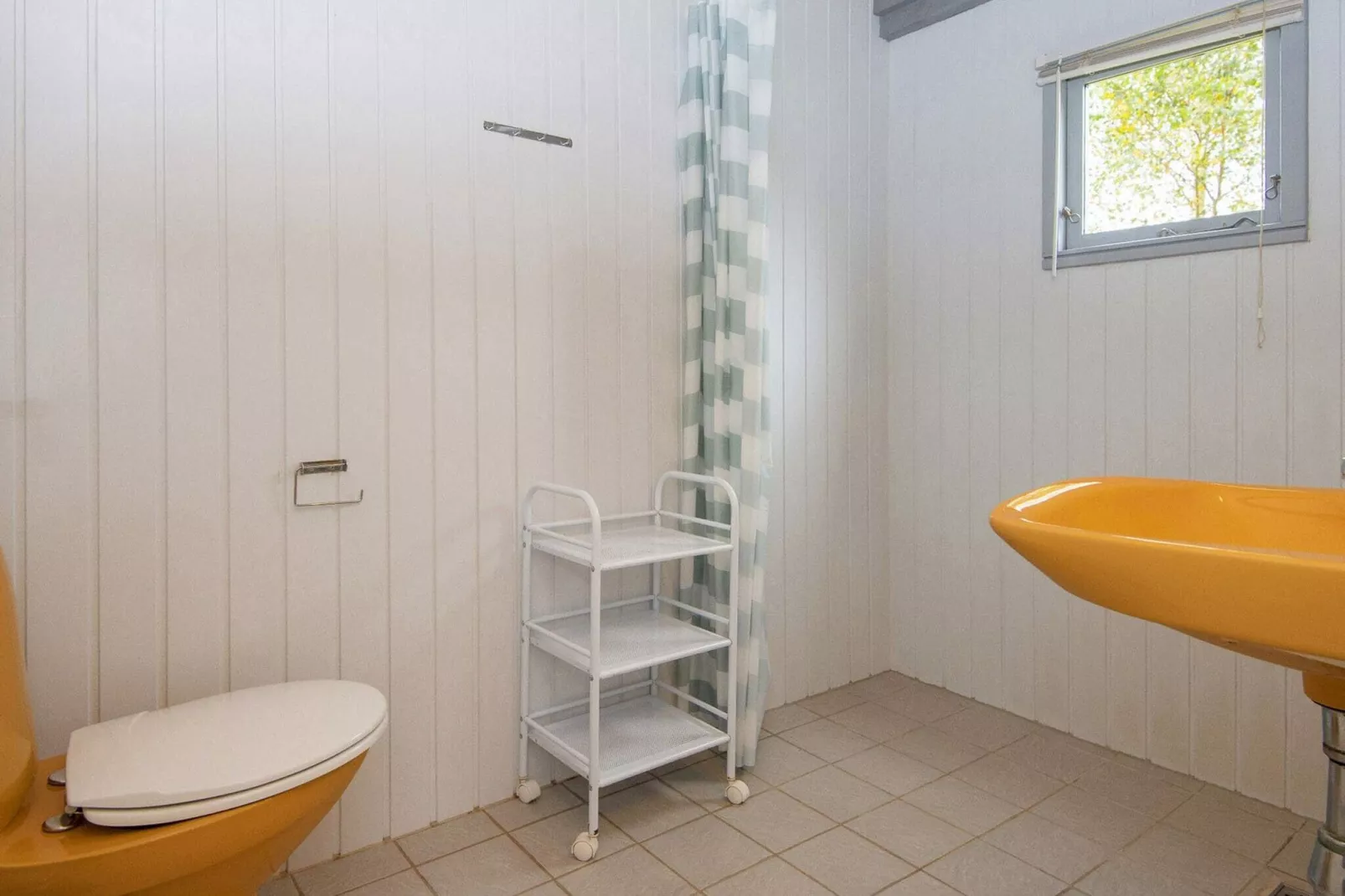 4 person holiday home in Hovborg-By Traum-Indoor