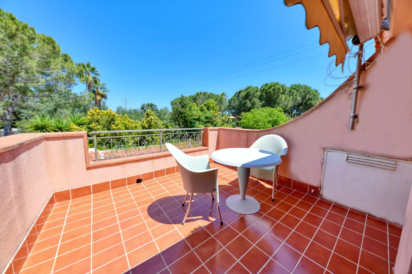 Villa Vella mit Privatpool-Terrasse/Balkon