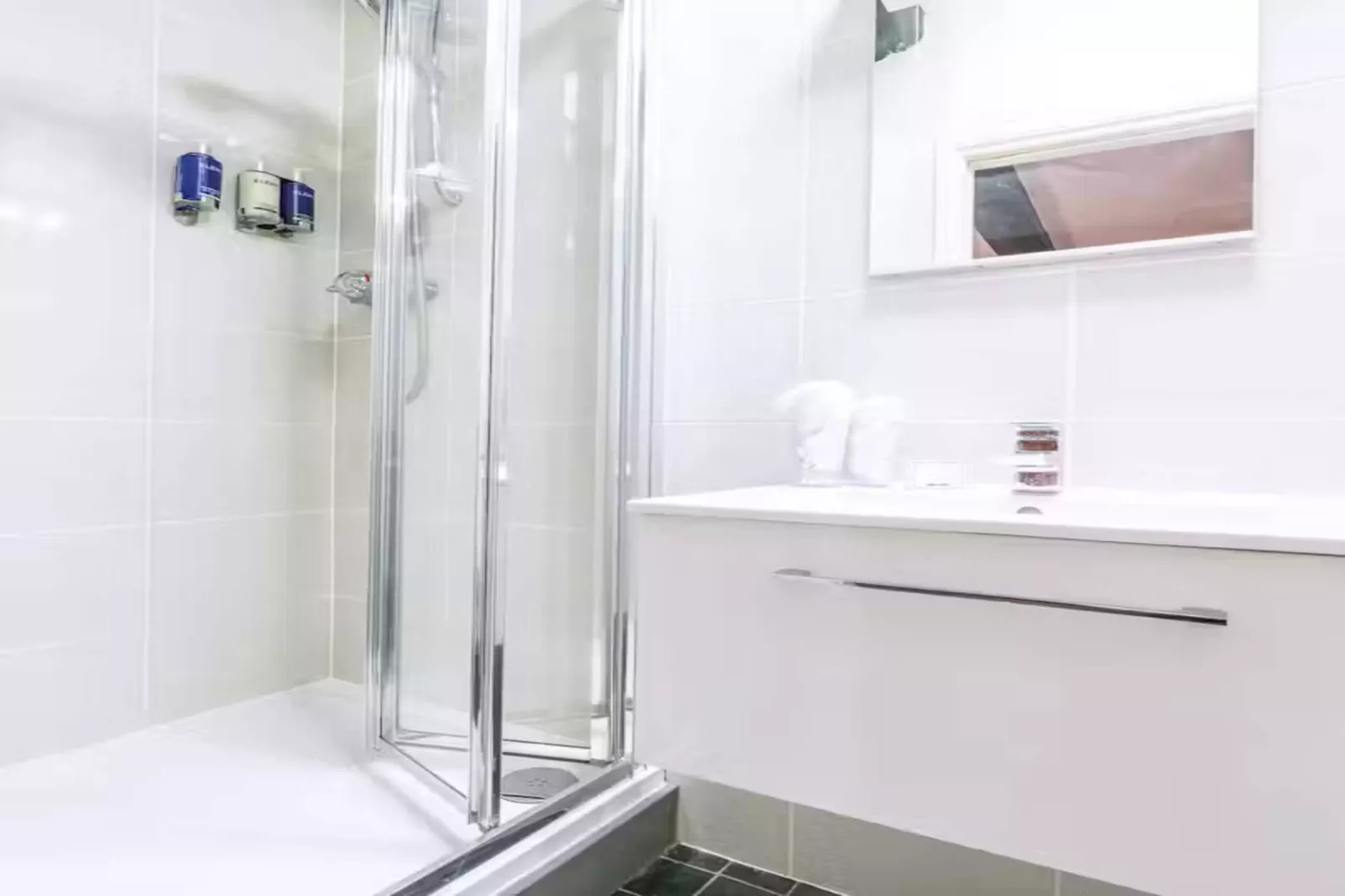 Forest House-Bathroom