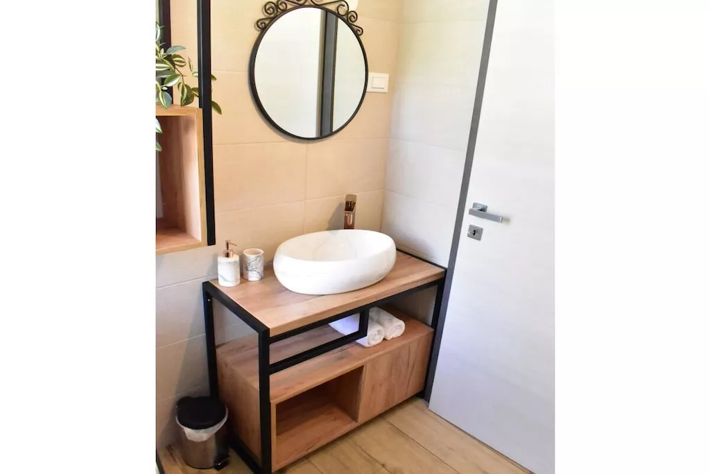 612351-Nicht zugeordnet