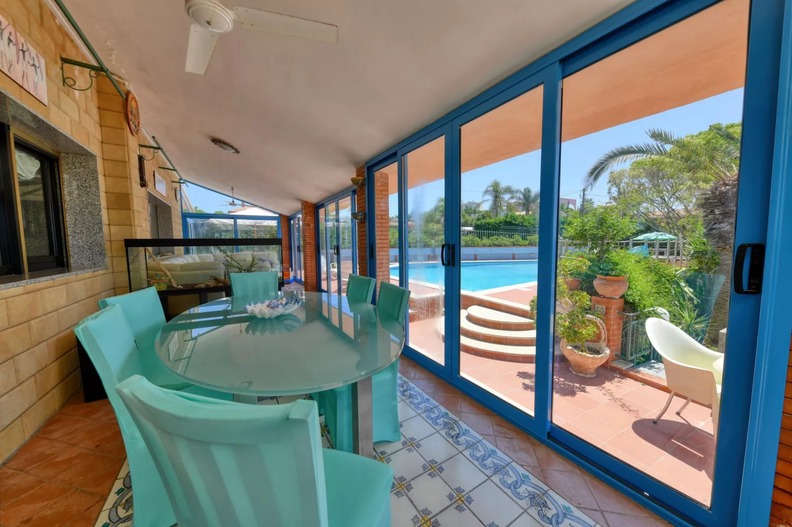 Villa Vella mit Privatpool-Terrasse/Balkon