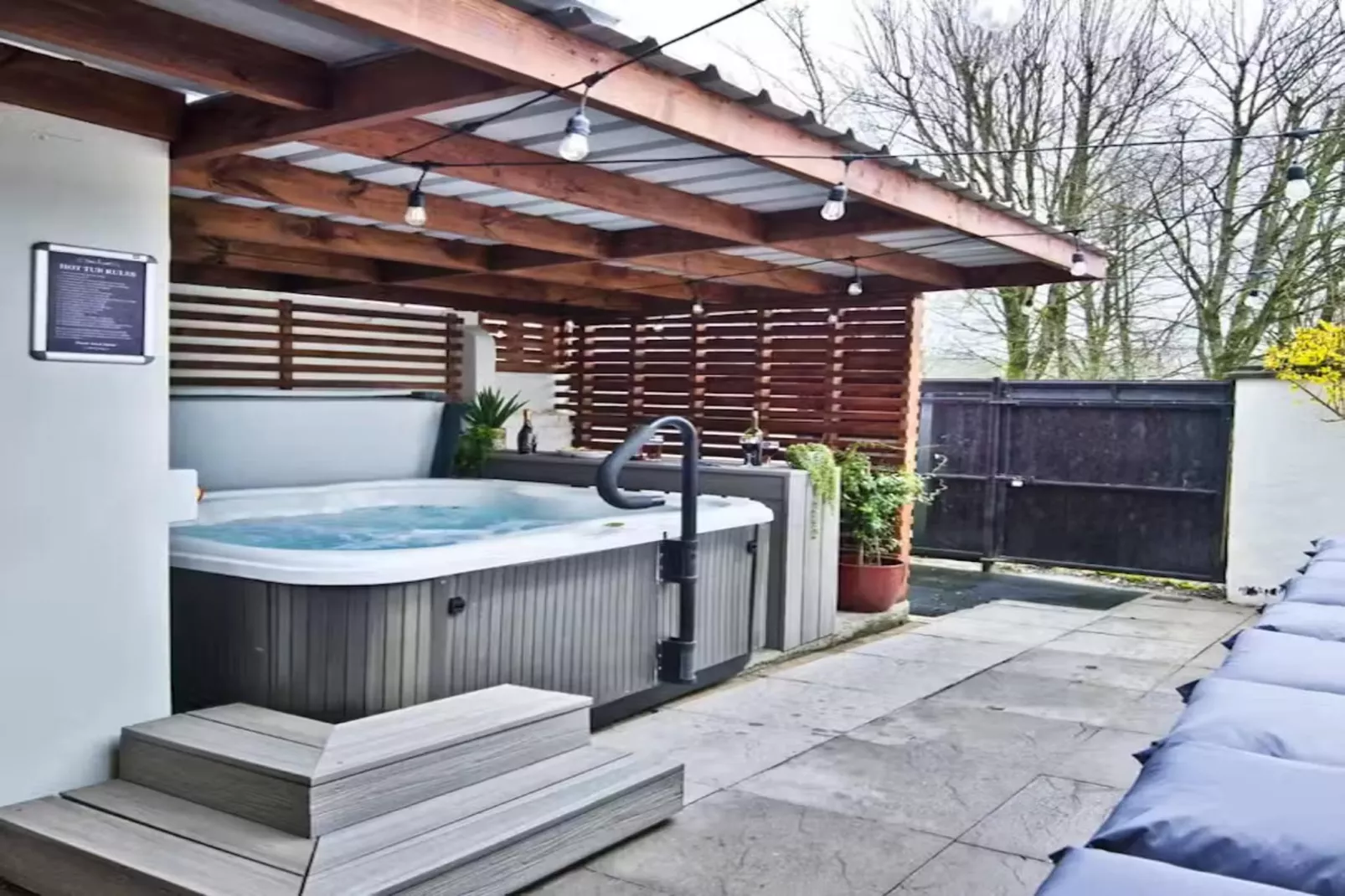 Forest House-Facilities