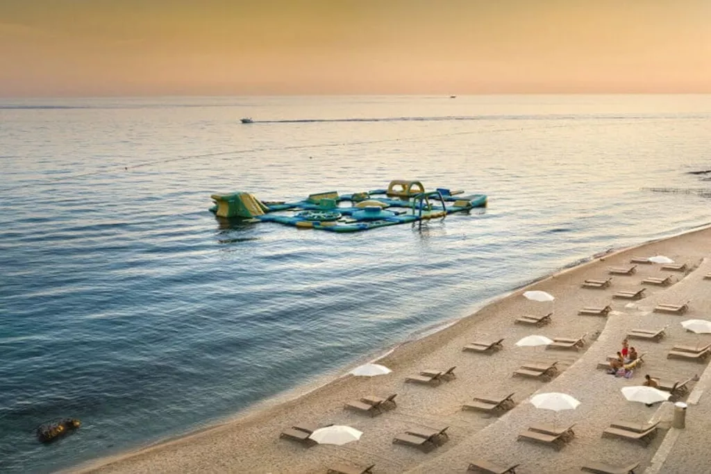 612351-Nicht zugeordnet